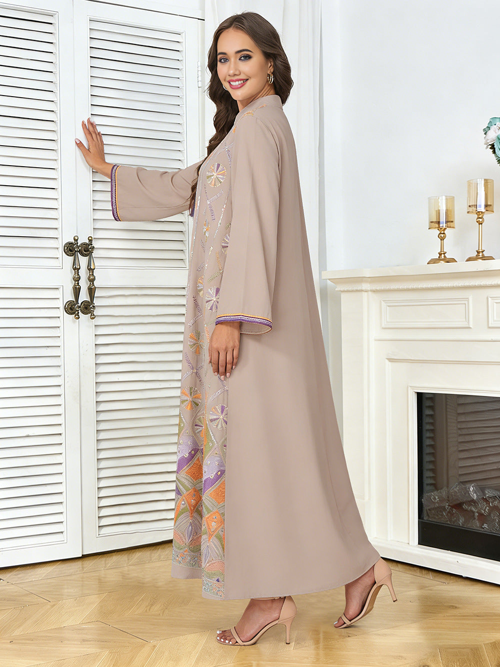 V-Neck Tassel Long-Sleeve Maxi Dress
