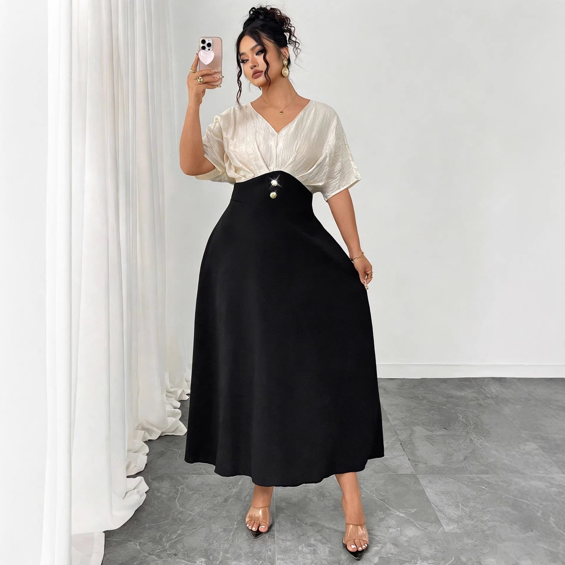 V-Neck Colour-Block Plus-Size Maxi Dress