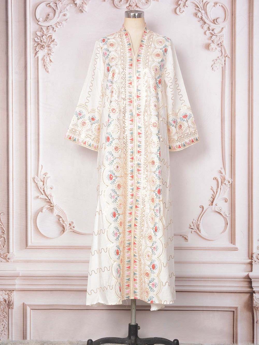 White & Green V-Neck Long-Sleeve Maxi Dress Secondary image