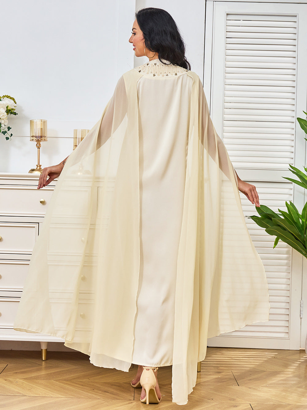 Apricot V-Neck Long-Sleeve Maxi Dress