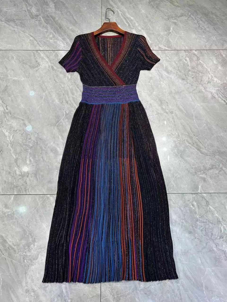 Gradient Stripe Elastic-Waist Midi Dress for Women Secondary image