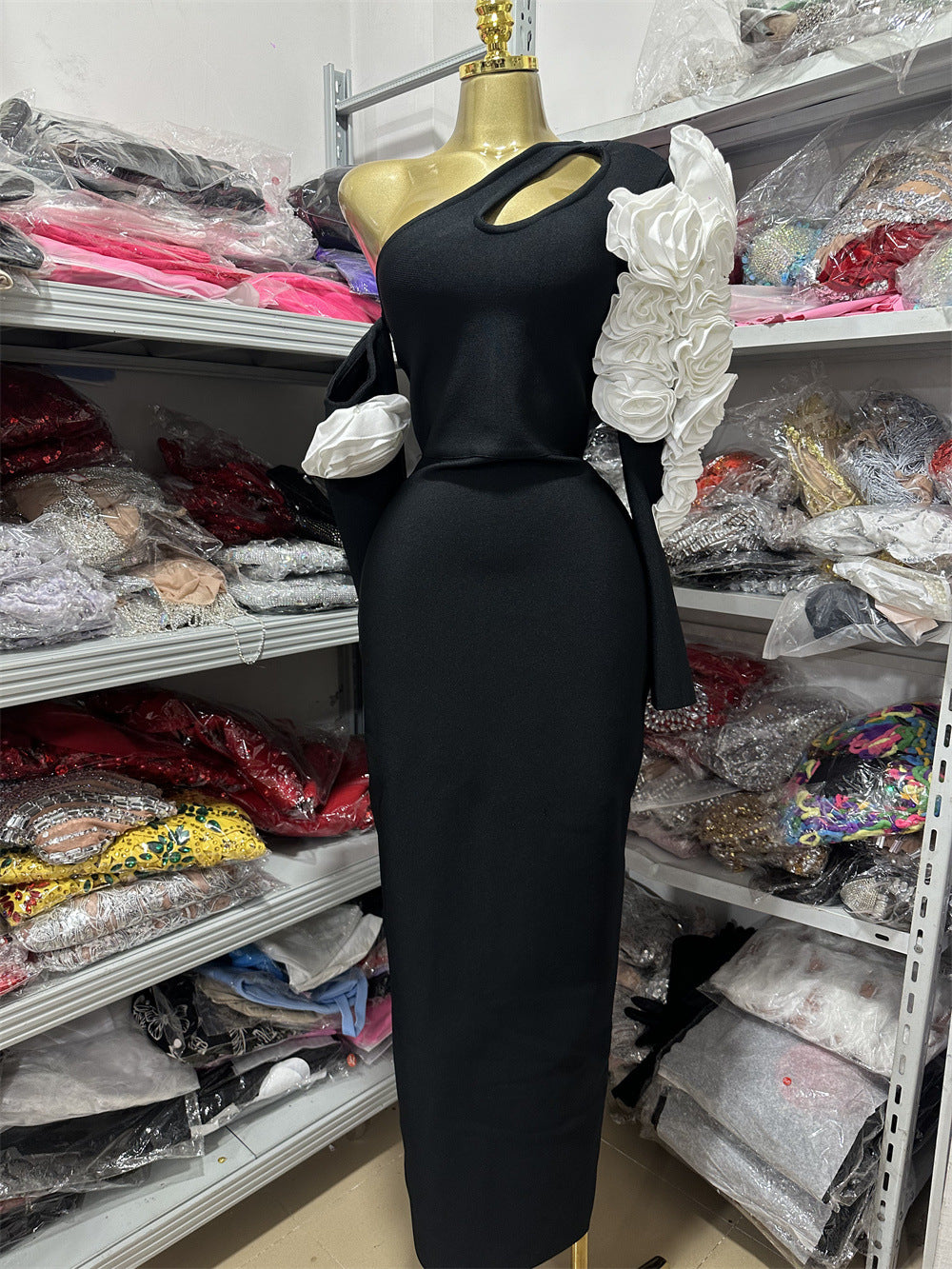 Off-Shoulder Floral Bodycon Maxi Dress