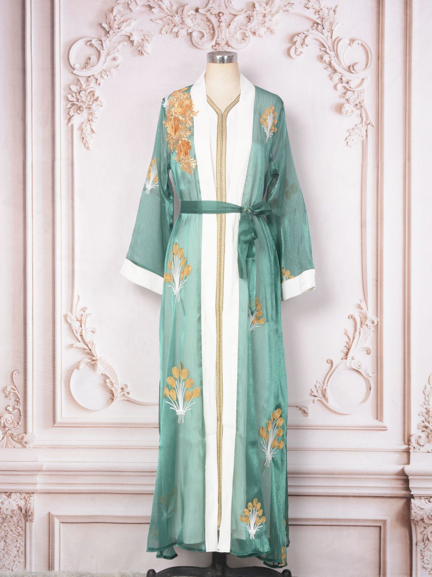 Embroidered bead two-piece long skirt set