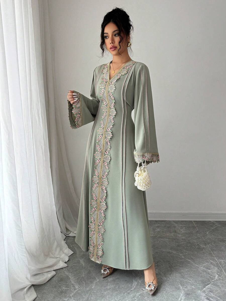 Color-Block V-Neck Long-Sleeve Maxi Dress