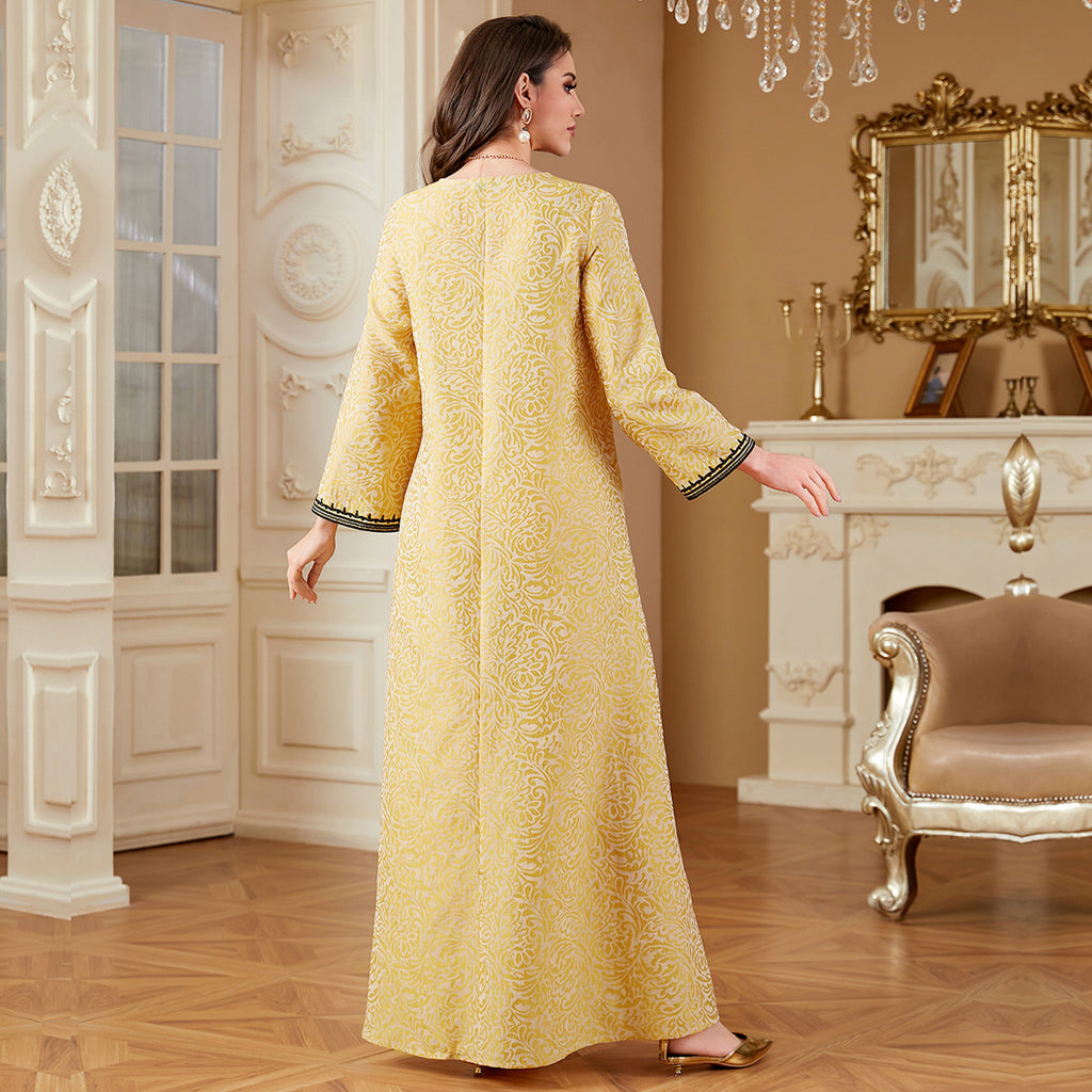 Round neck jacquard embroidered robe dress