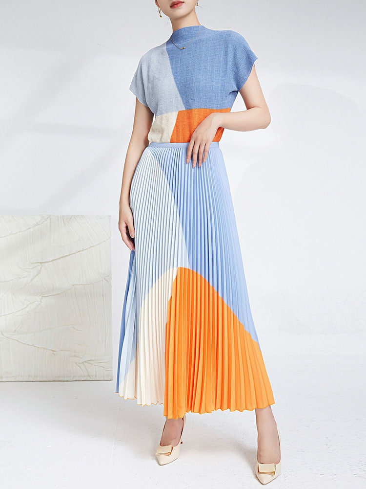 Contrast Color Pleated Two-Piece Skirt Set for Women