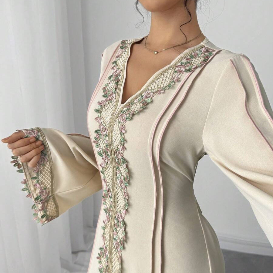 Color-Block V-Neck Long-Sleeve Maxi Dress