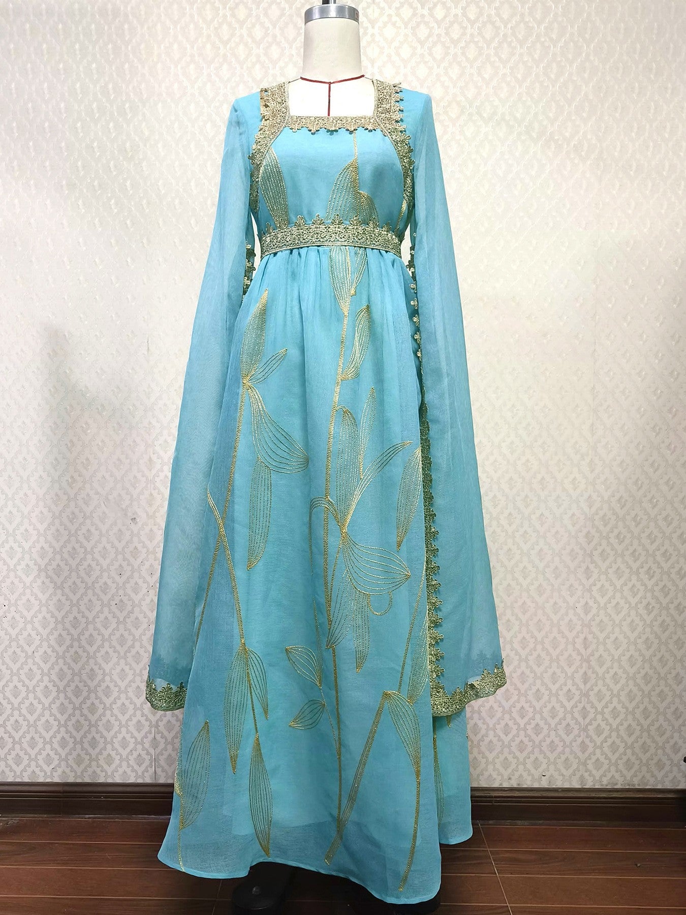Elegant Robe Maxi Dress
